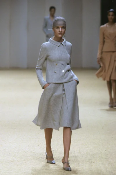 Look 23